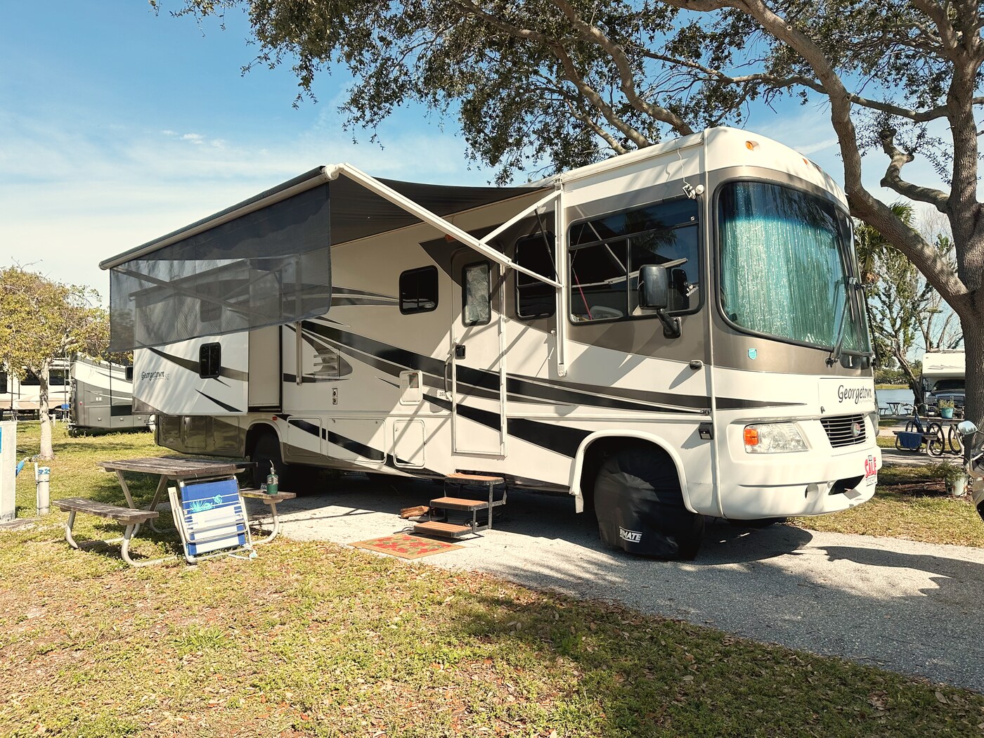 Georgetown SE 350 Class A RV